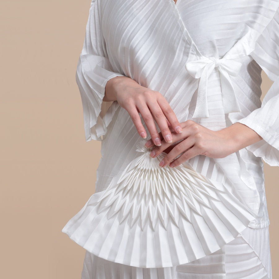 The Kimono - white
