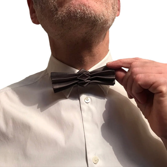 Gray bow tie